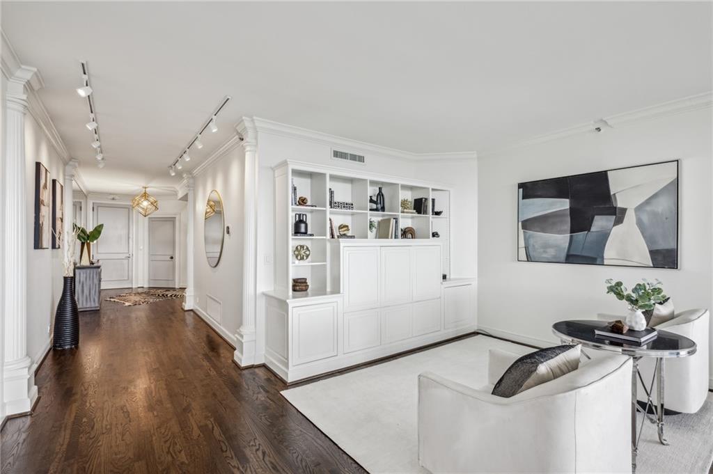 2660 Peachtree Road NW Unit 23A