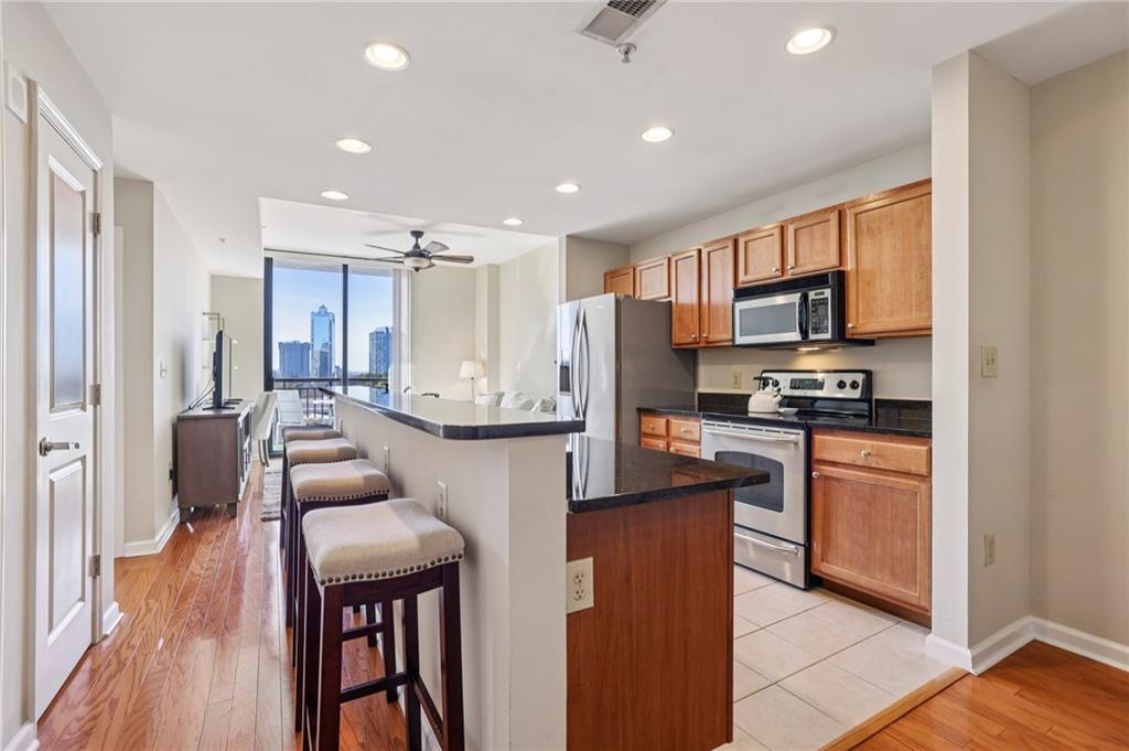 3040 Peachtree Road NW Unit 606