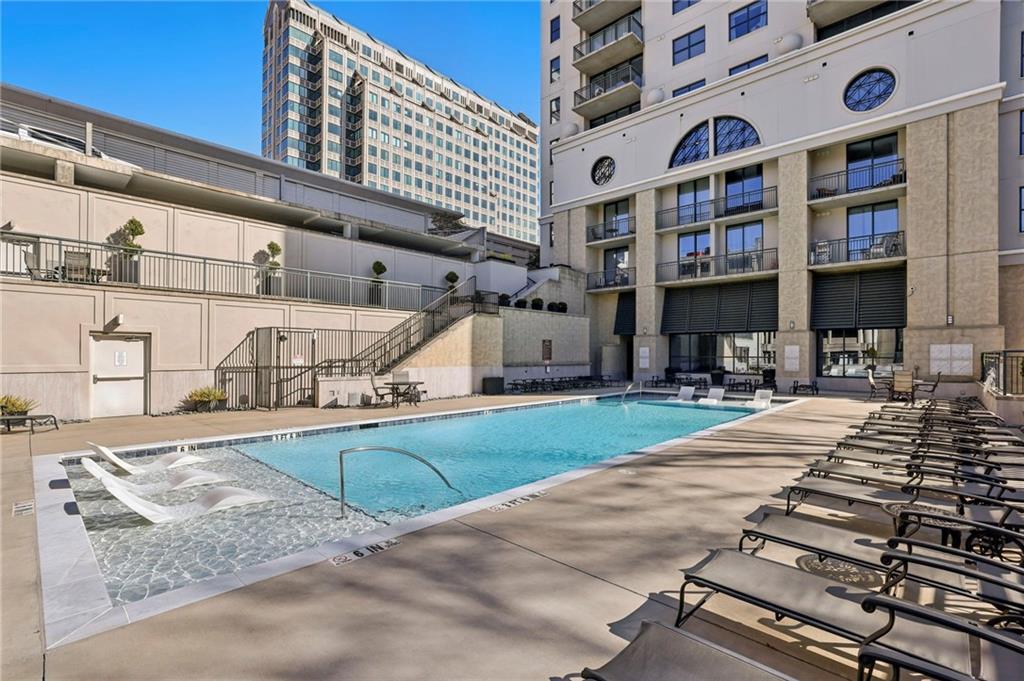 3040 Peachtree Road NW Unit 606