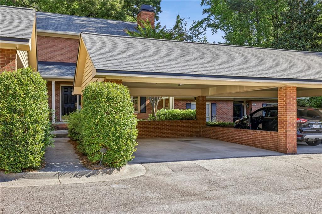 3505 Vinings Ridge Court SE