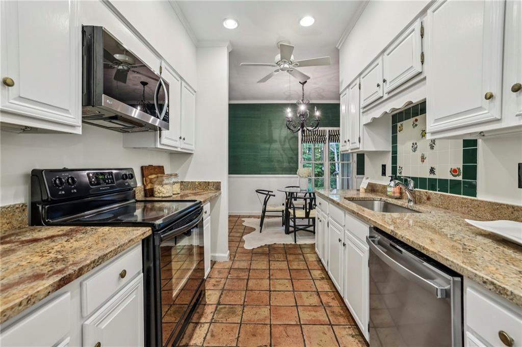 3505 Vinings Ridge Court SE