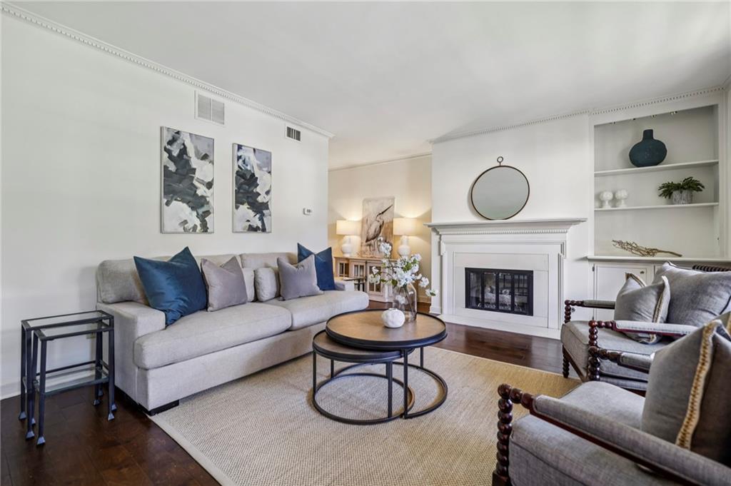 3505 Vinings Ridge Court SE