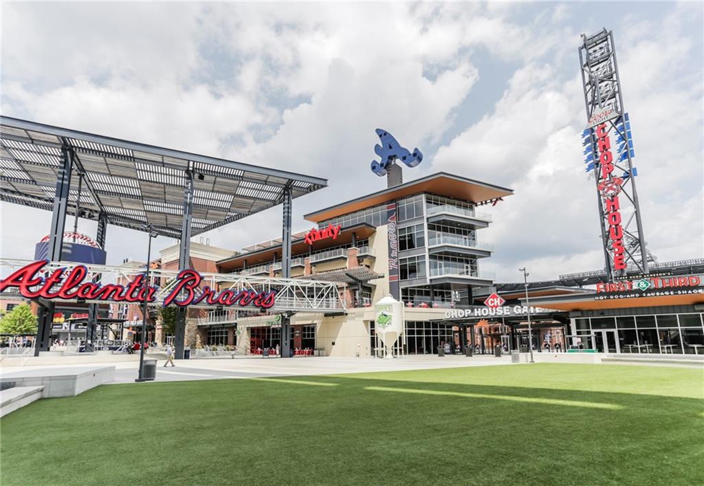 3505 Vinings Ridge Court SE