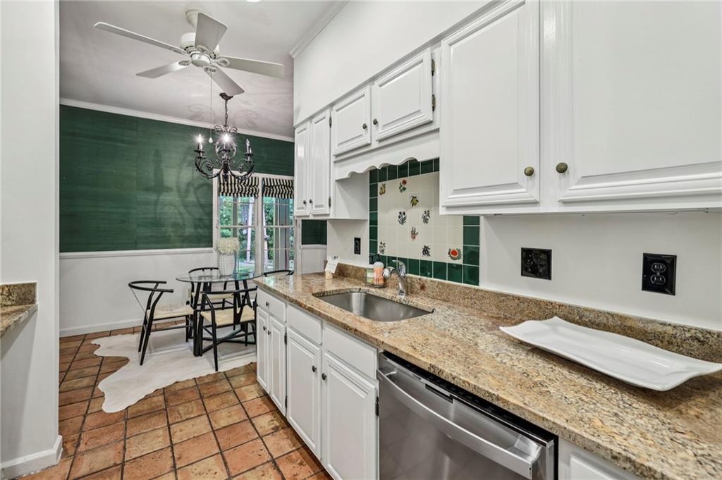 3505 Vinings Ridge Court SE