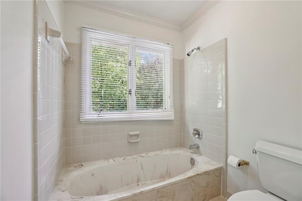 3505 Vinings Ridge Court SE