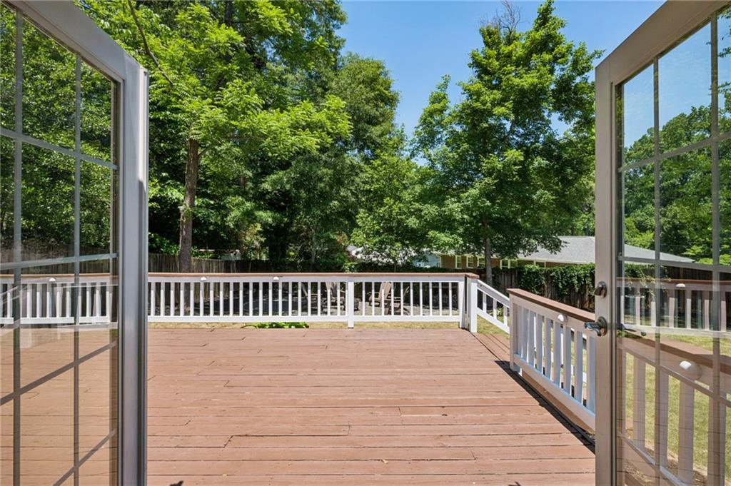 2662 Fox Hills Drive