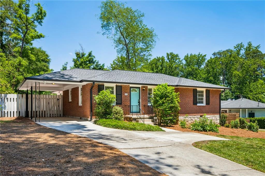 2662 Fox Hills Drive