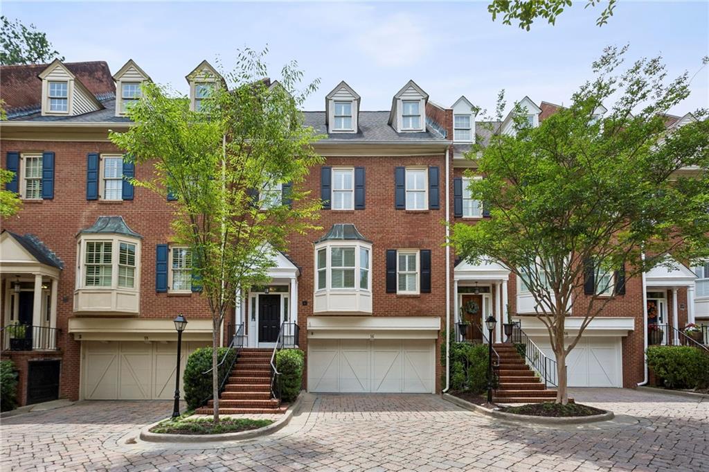 3685 Peachtree Road NE Unit 16