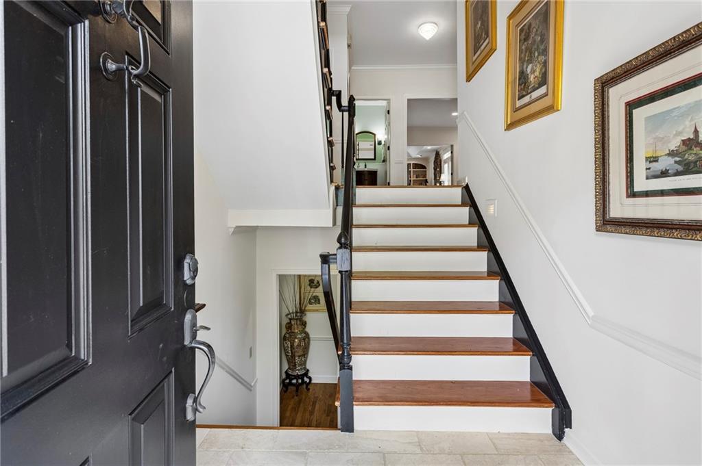 3685 Peachtree Road NE Unit 16