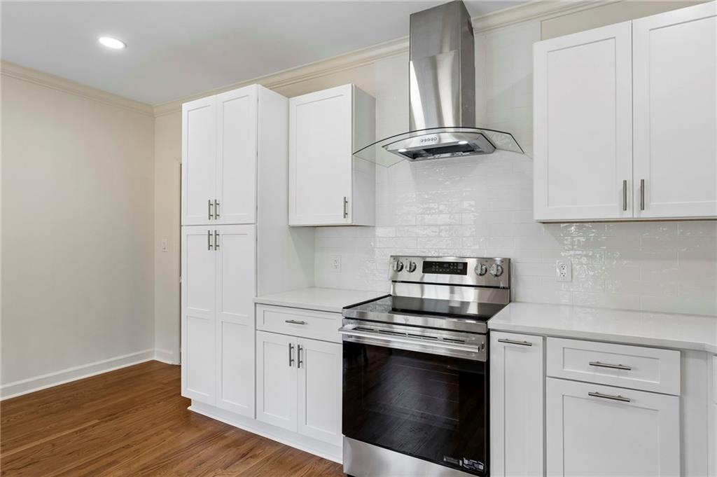 3685 Peachtree Road NE Unit 16
