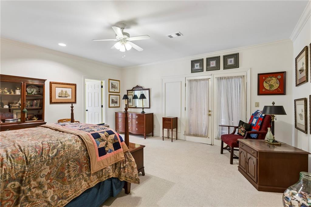 3685 Peachtree Road NE Unit 16