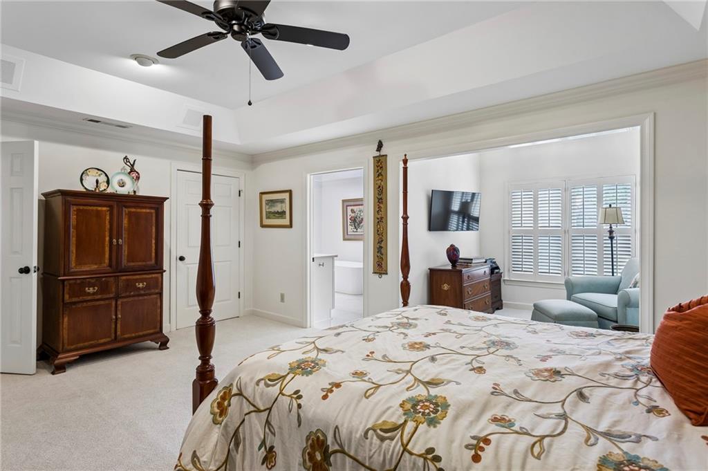 3685 Peachtree Road NE Unit 16