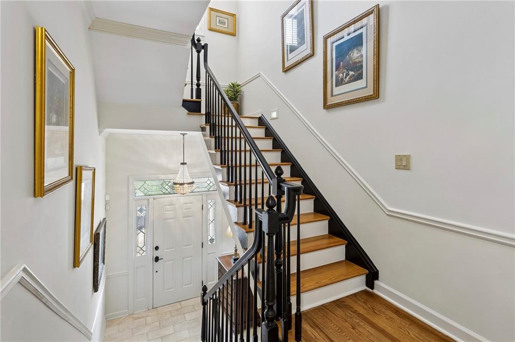 3685 Peachtree Road NE Unit 16