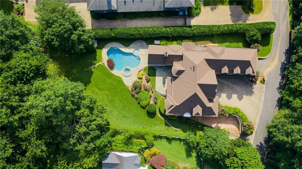 2927 Orchard Knob SE