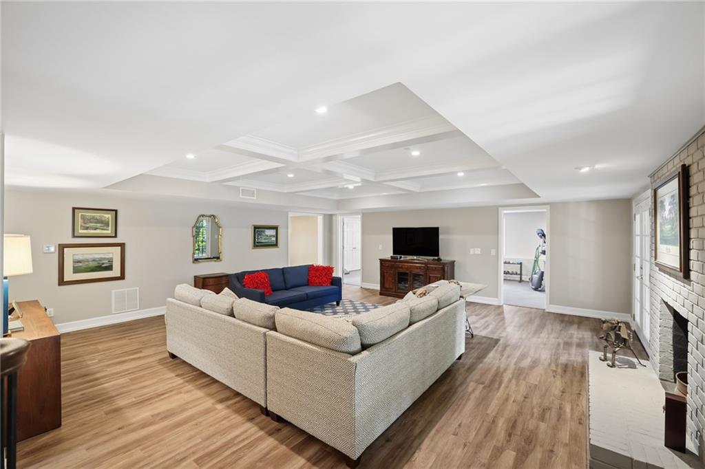 2237 Old Brooke Lane
