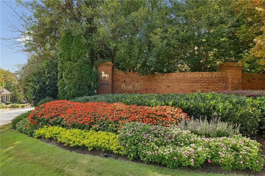 2237 Old Brooke Lane