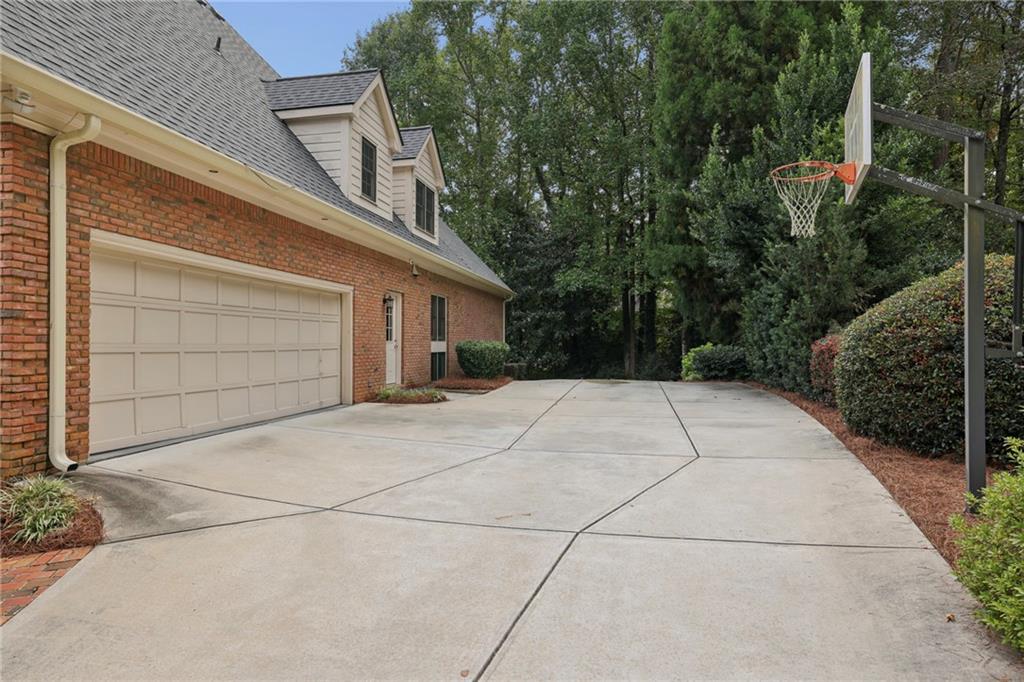 2237 Old Brooke Lane