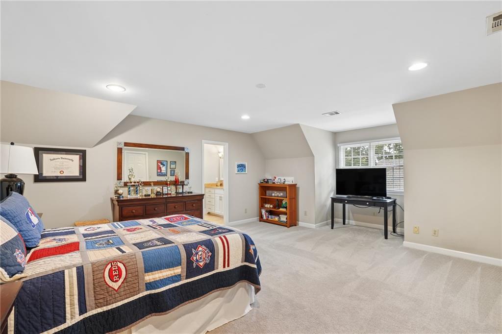 2237 Old Brooke Lane