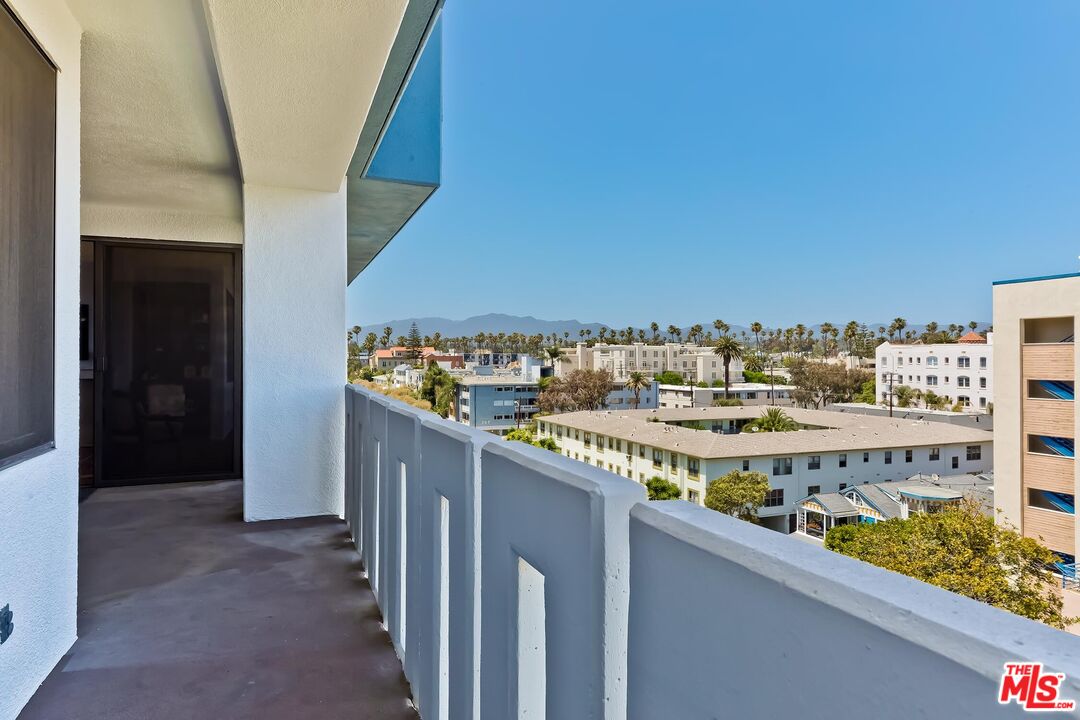 1118 3RD ST Unit: 604