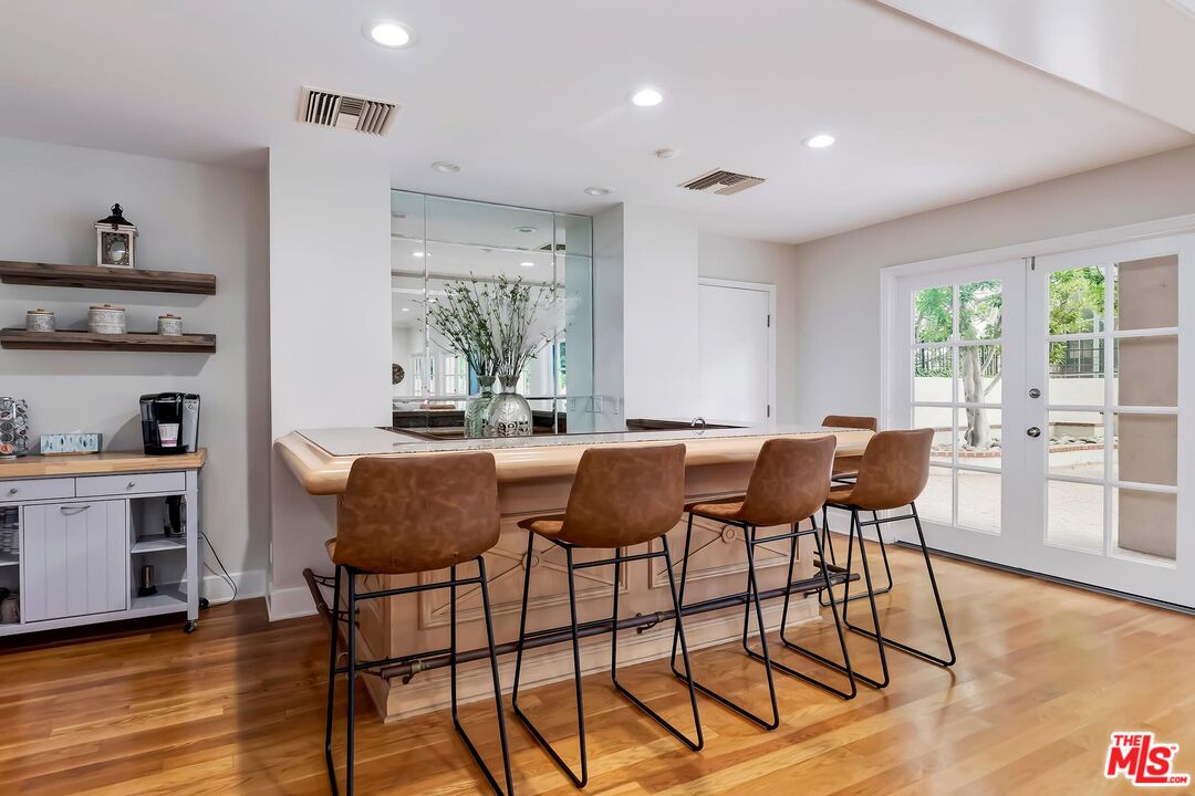 1118 3RD ST Unit: 604