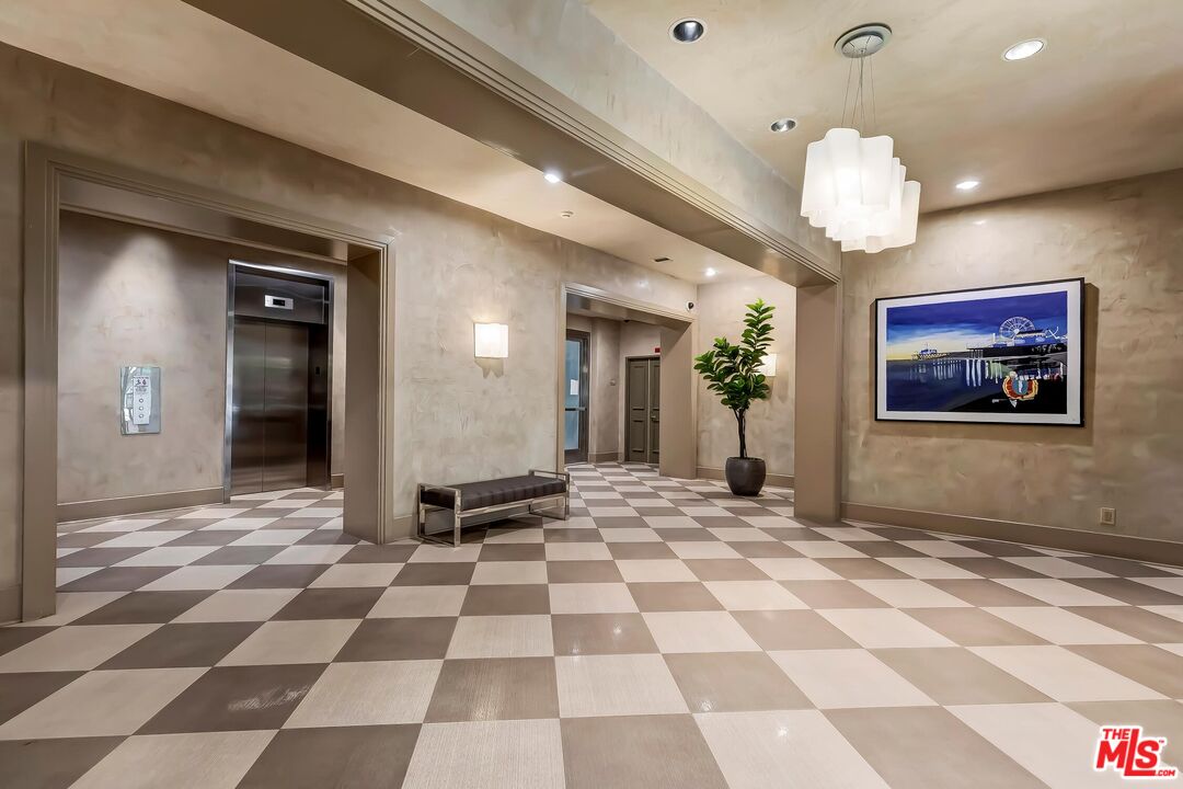 1118 3RD ST Unit: 604