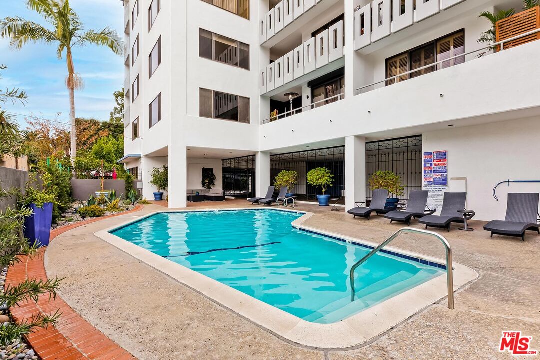 1118 3RD ST Unit: 604