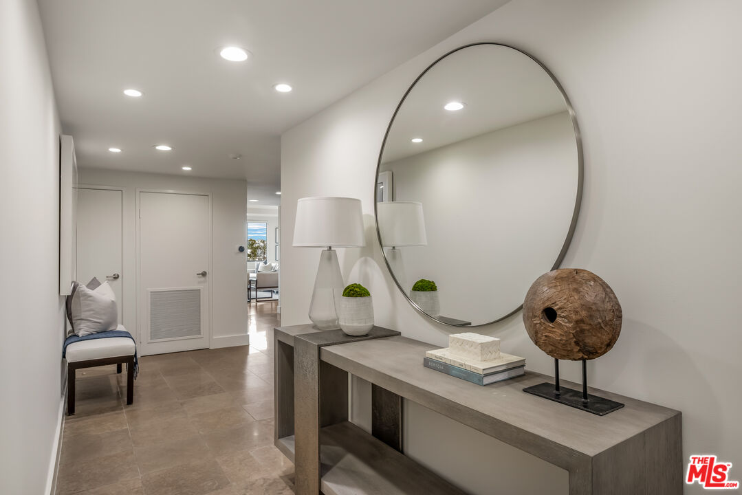 1118 3rd St Unit: 501