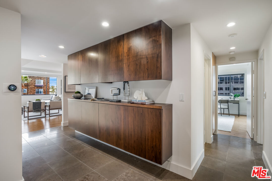 1118 3rd St Unit: 501