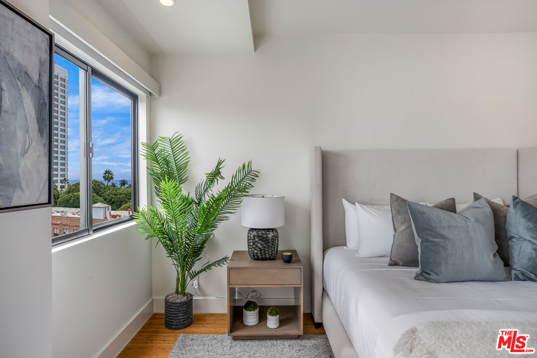 1118 3rd St Unit: 501