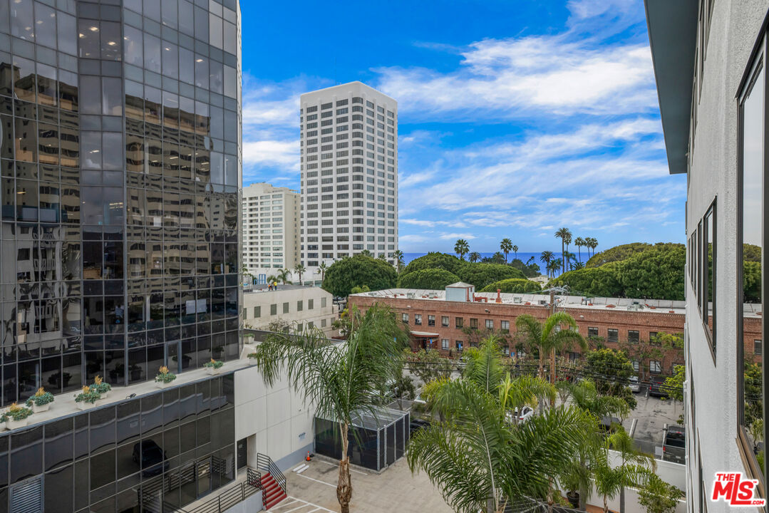 1118 3rd St Unit: 501