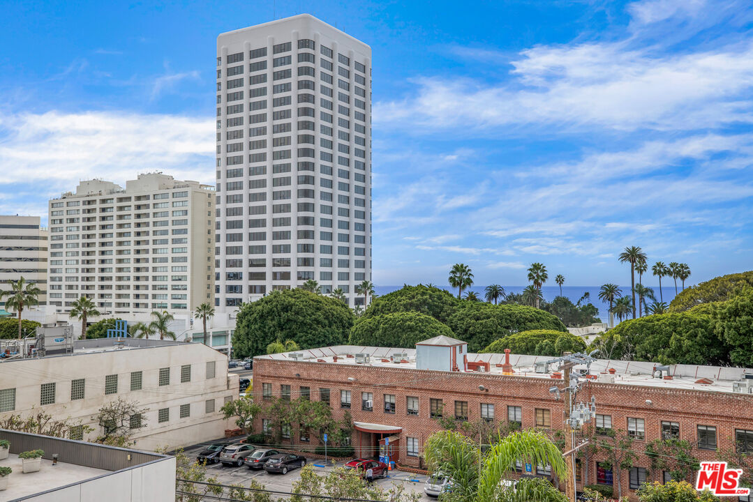 1118 3rd St Unit: 501