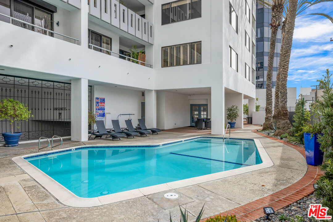 1118 3rd St Unit: 501