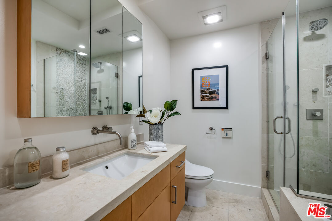 1118 3rd St Unit: 501