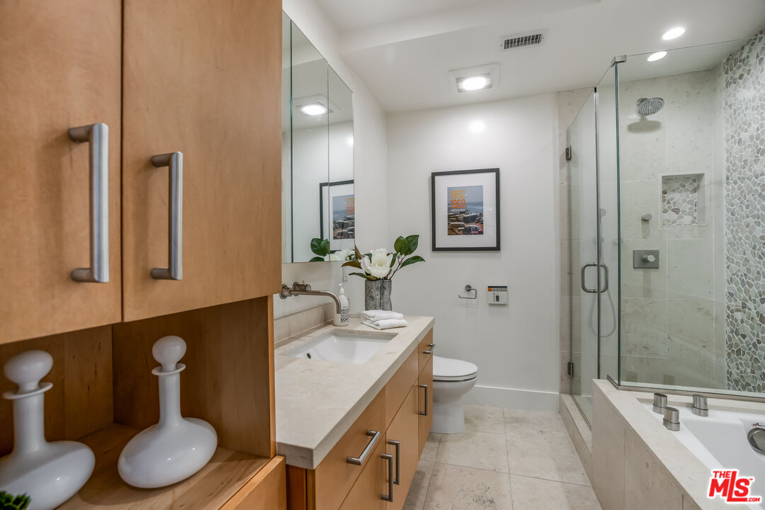 1118 3rd St Unit: 501