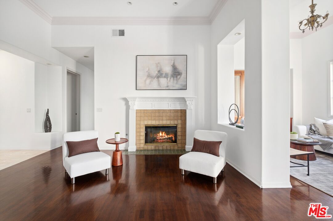 11500 San Vicente Blvd Unit: 508