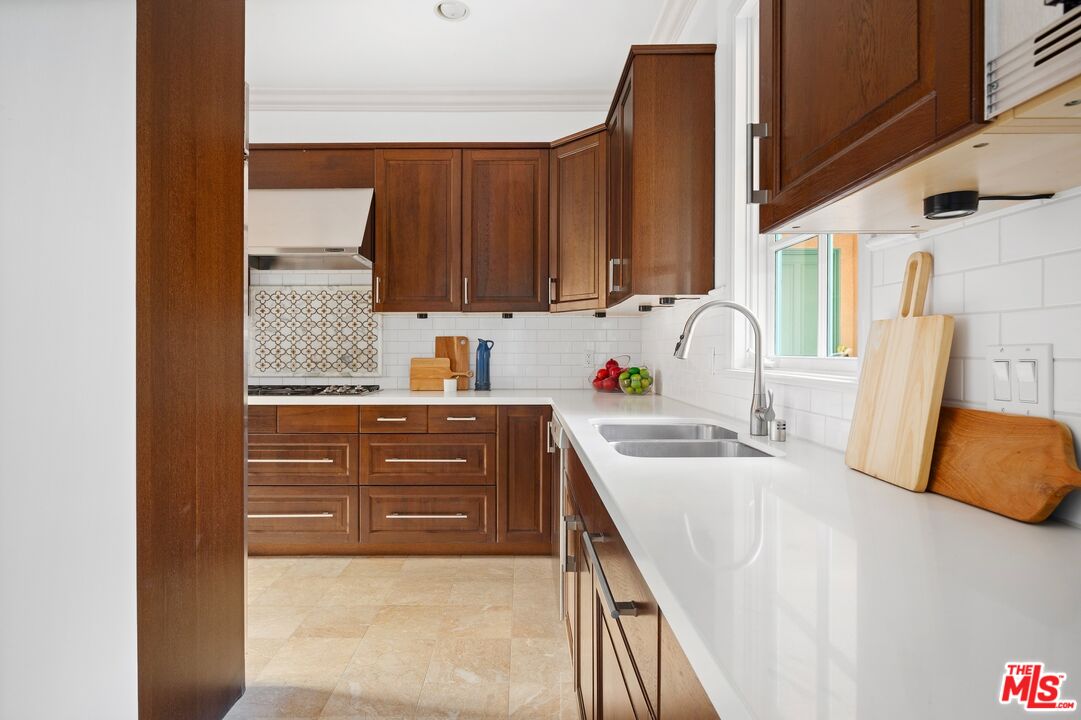 11500 San Vicente Blvd Unit: 508