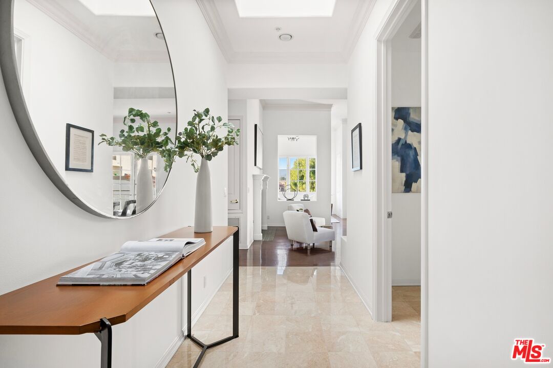 11500 San Vicente Blvd Unit: 508