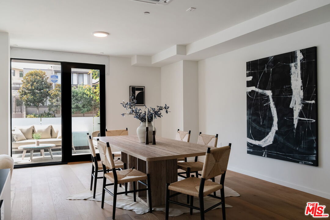 1618 Hilts Ave Unit: 102