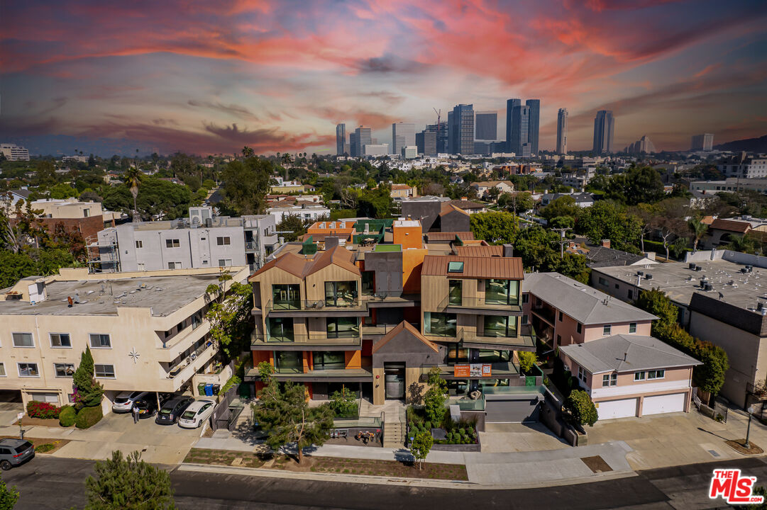 1618 Hilts Ave Unit: 102