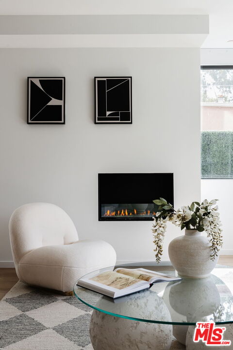 1618 Hilts Ave Unit: 102