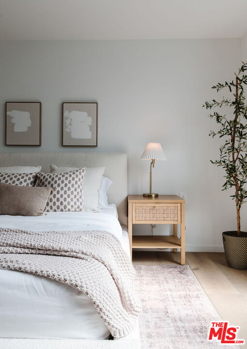 1618 Hilts Ave Unit: 102