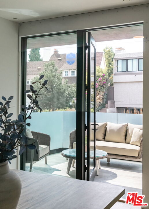 1618 Hilts Ave Unit: 102