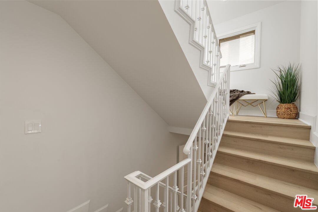 1032 3rd St Unit: 101