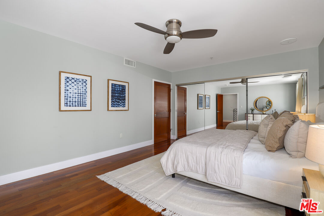 1415 Butler Ave Unit: 3