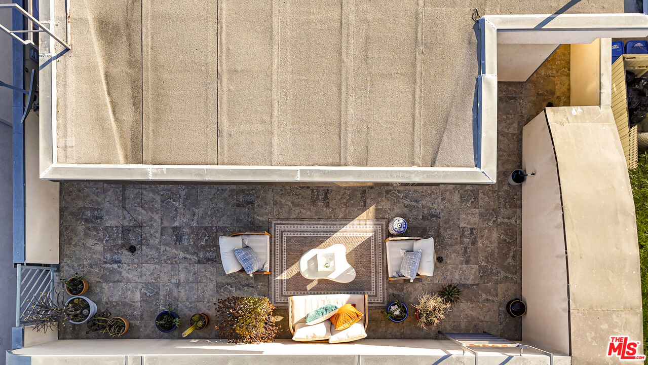 1415 Butler Ave Unit: 3