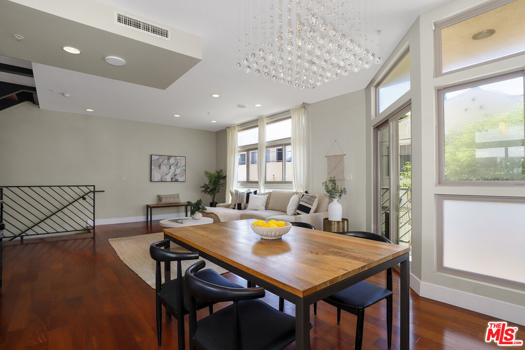 1415 Butler Ave Unit: 3