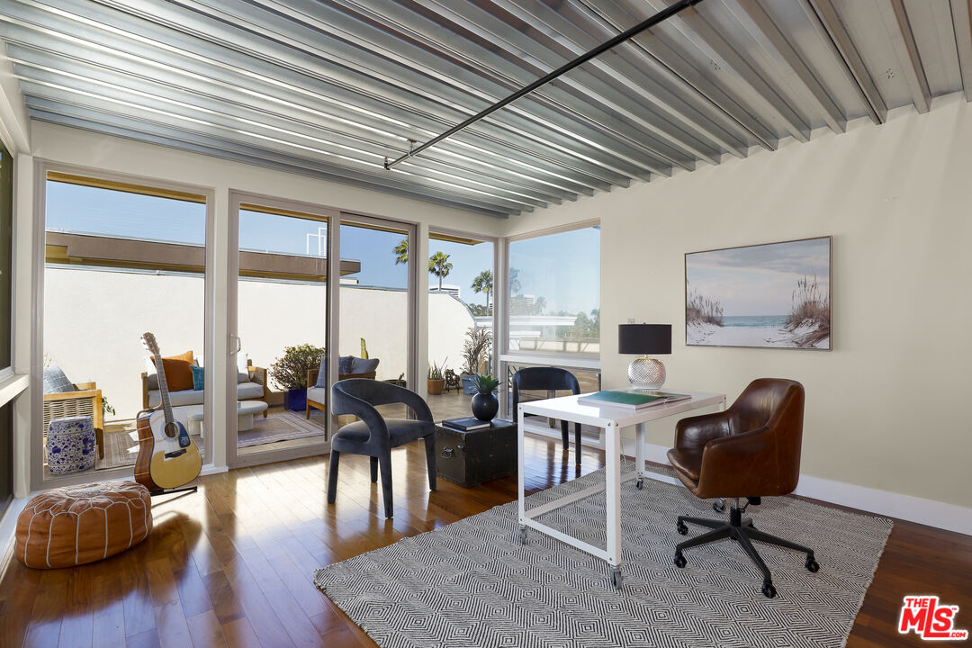 1415 Butler Ave Unit: 3