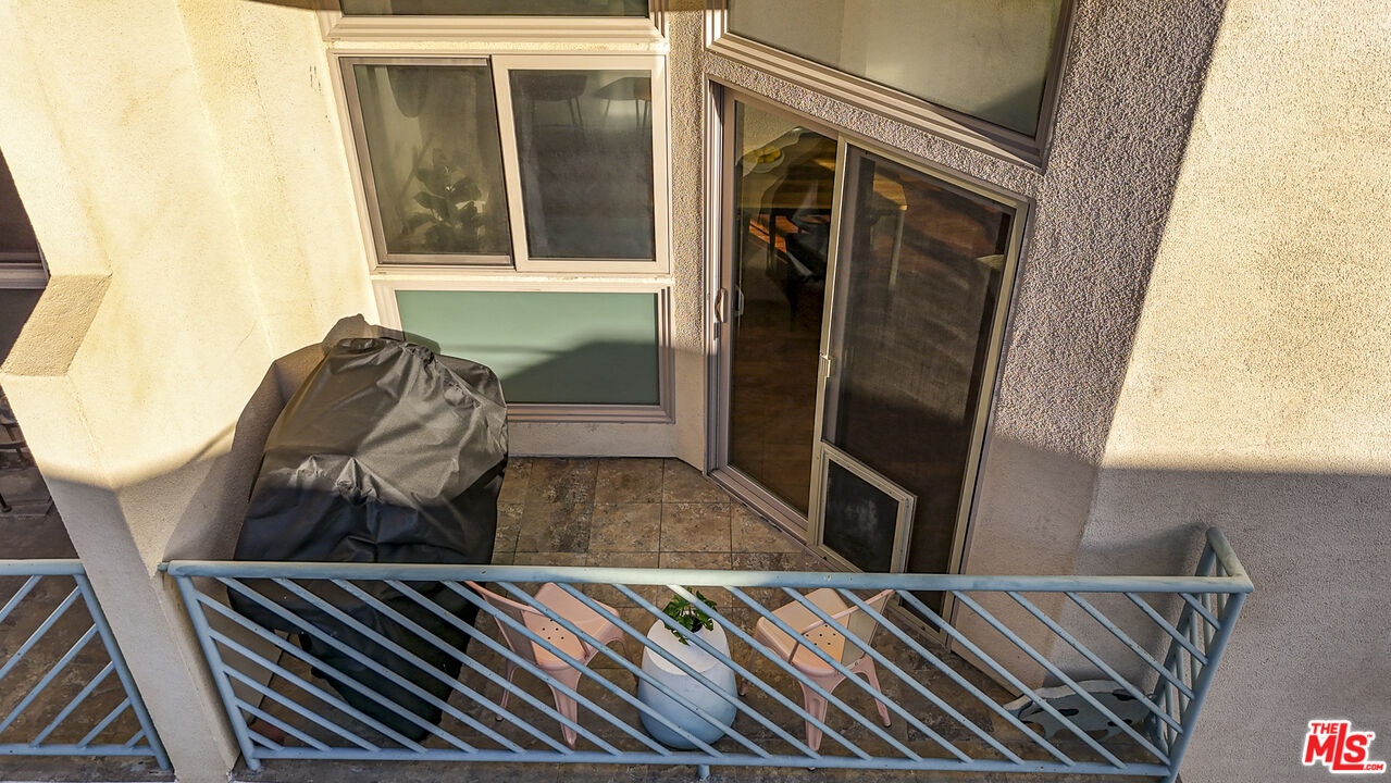 1415 Butler Ave Unit: 3