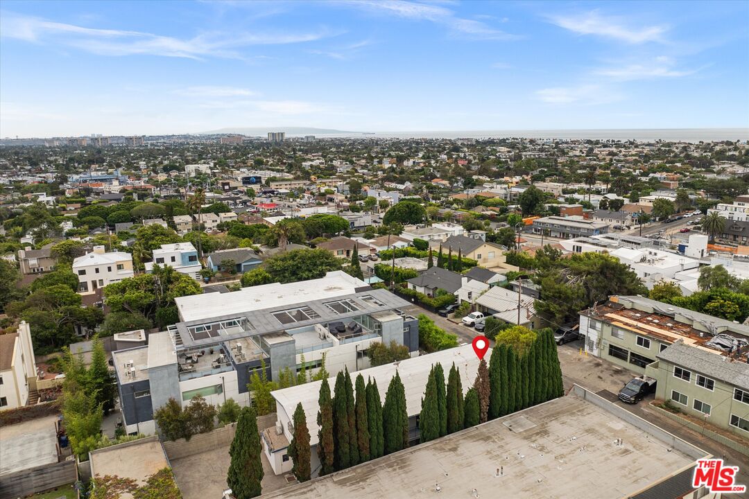 2909 10th St Unit: 6