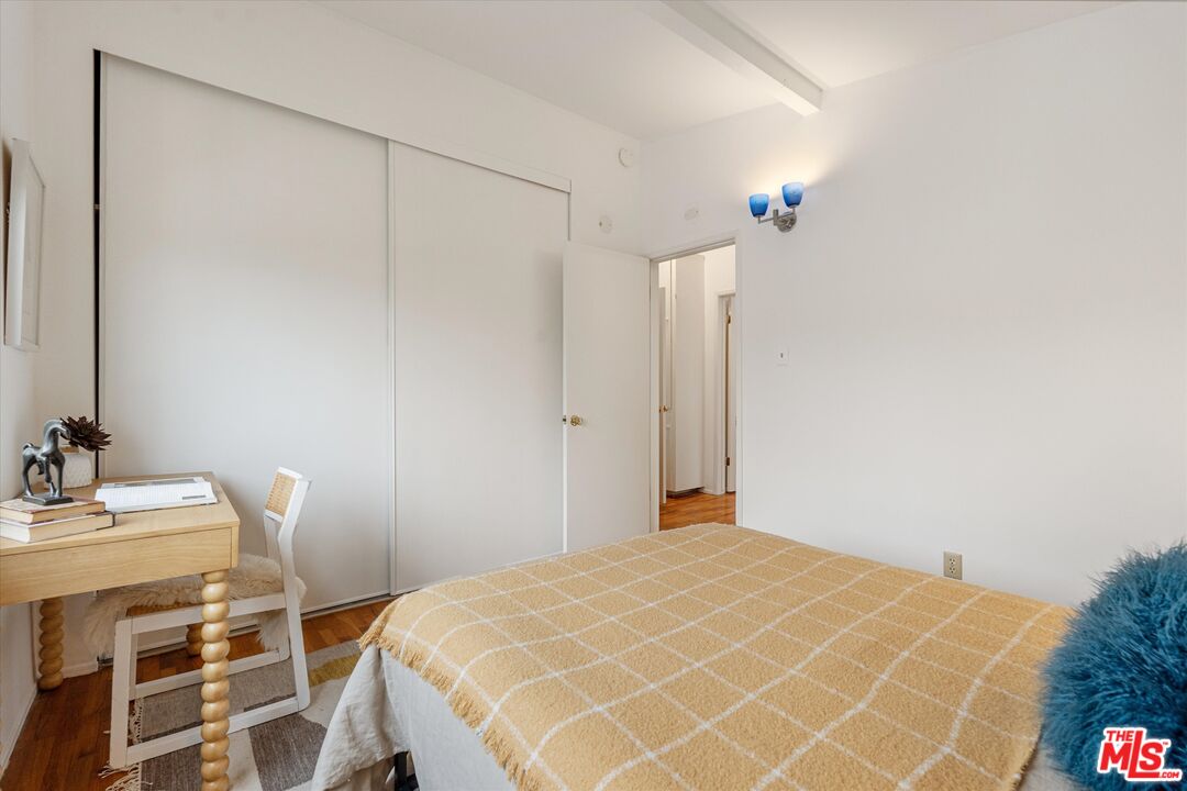 2909 10th St Unit: 6